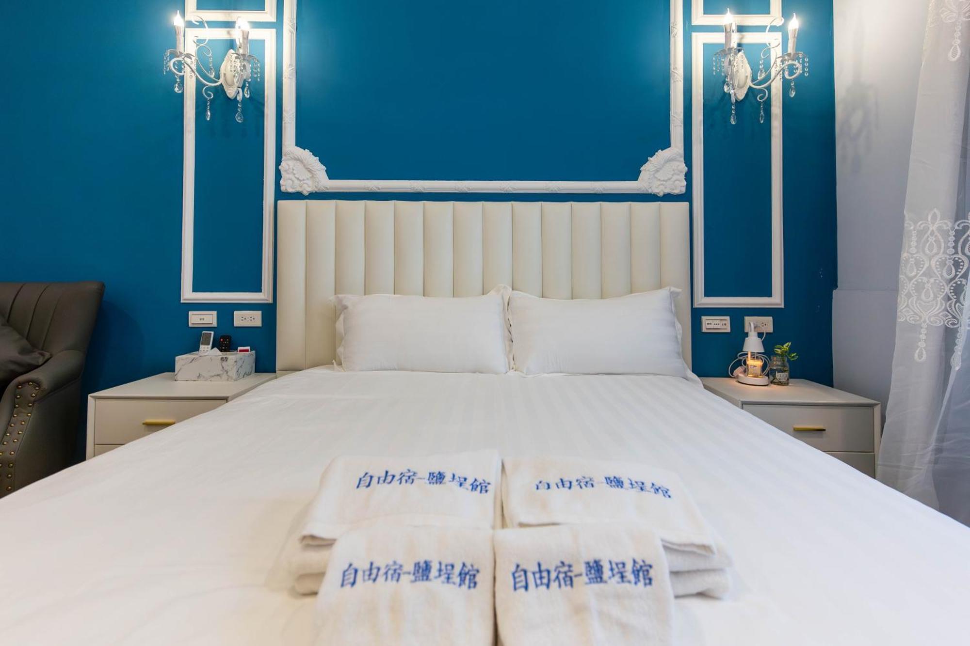Ez Stay Yancheng Kaohsiung Exterior photo